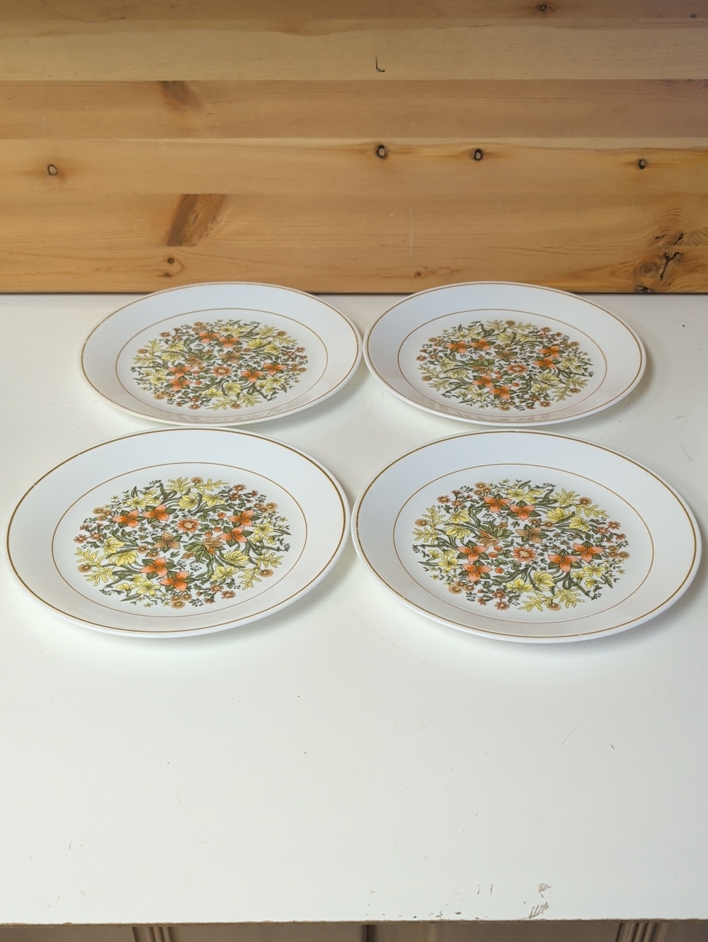 4 VTG. Corelle " Indian Summer" Dinner Plates. USA